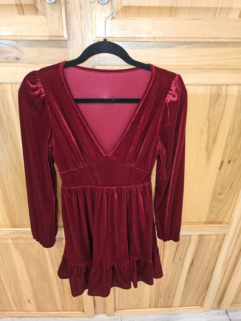 Source Unknown Deep Burgundy Velvet Long Sleeve Mini Dress